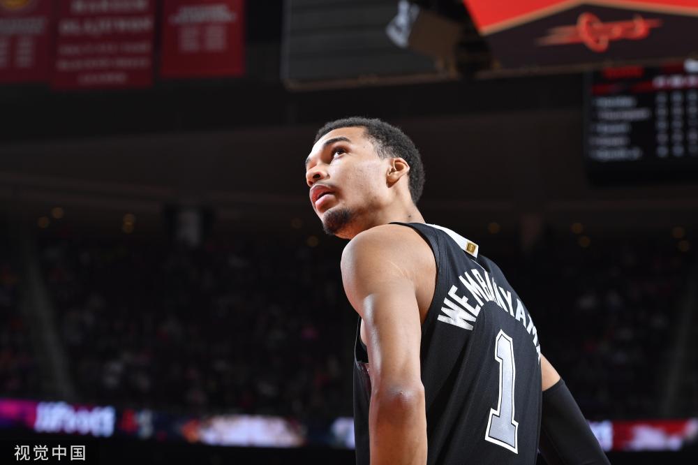 瞬间组成了 瞬间组成了