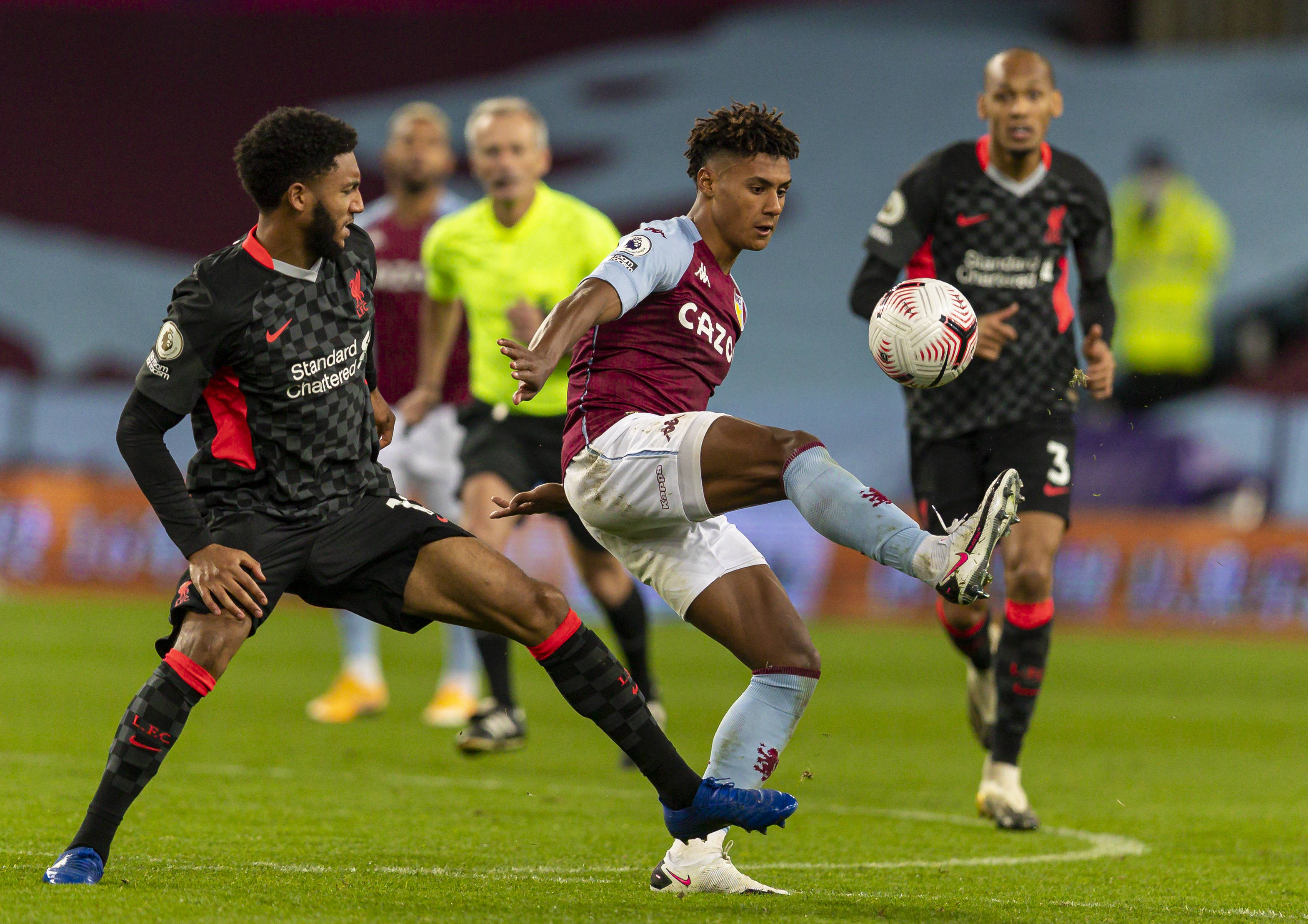 历中汲取了 历中汲取了